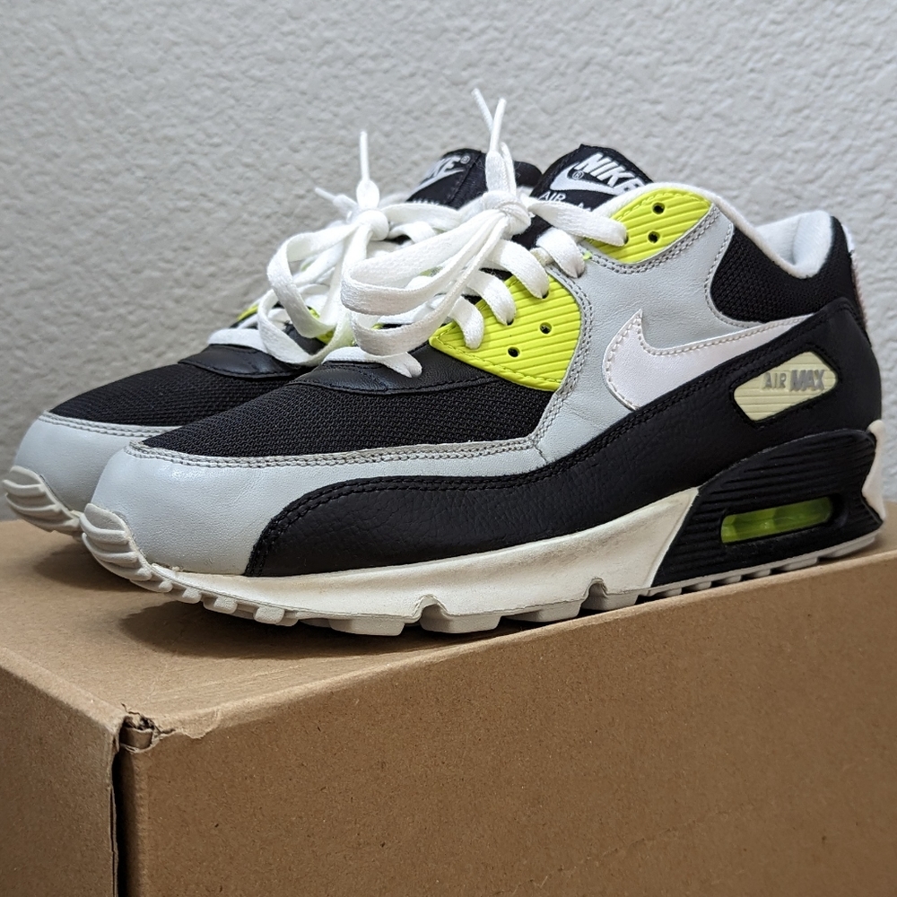 Nike Air Max '90 (2012) Volt